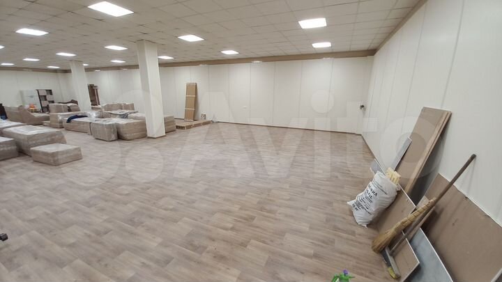 Торговая площадь, 60 м²