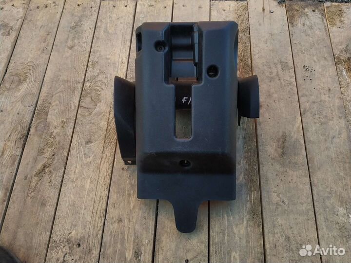 Кожух рулевой колонки Ford Fusion