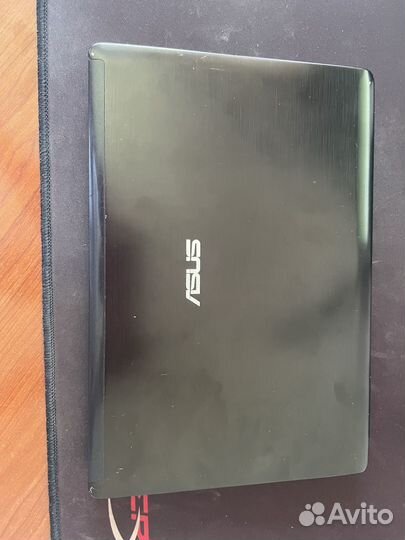 Нетбук asus eee PC 1018p