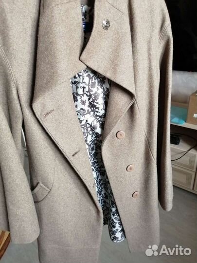 Пальто женское демисезонное 46