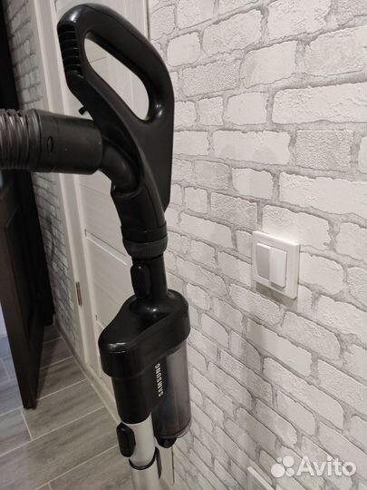 Пылесос Samsung 2400W