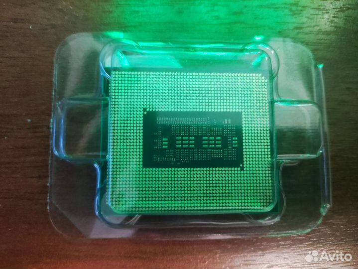 Intel core i5 12400