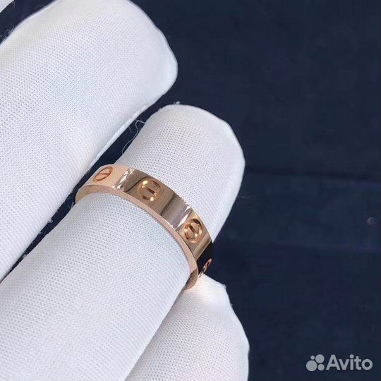 Cartier кольцо Love