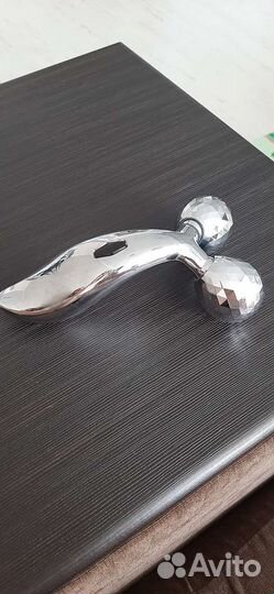 Массажер для лица и тела