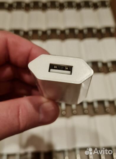 Зарядное устройство универсальное блок адаптер Usb