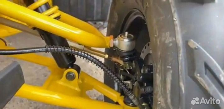 Квадроцикл motoland 200 wild track LUX витрина