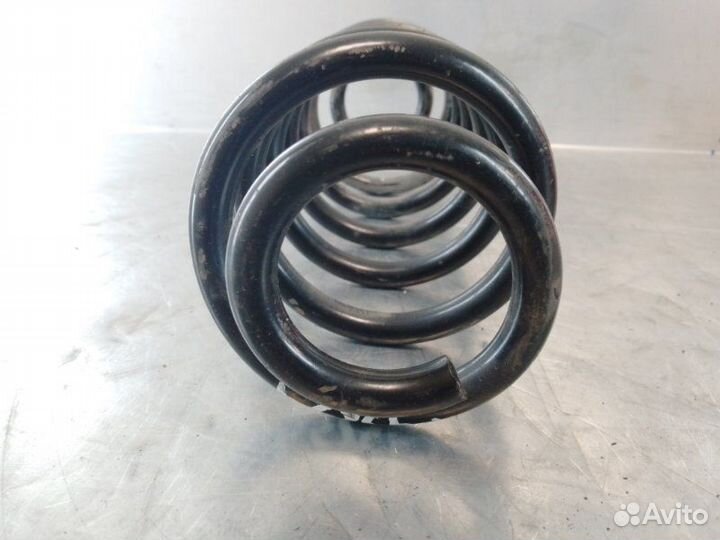 Пружина задняя Volkswagen Tiguan 2007-2011 2.0