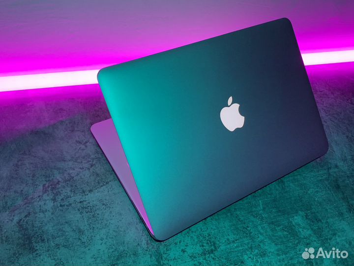 MacBook air 13 / i5, ssd