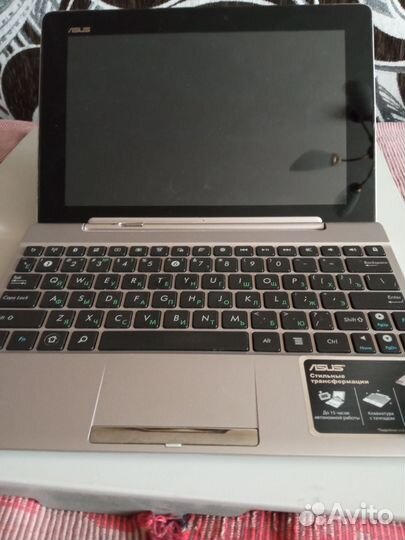 Планшет Asus Transformer TF300T