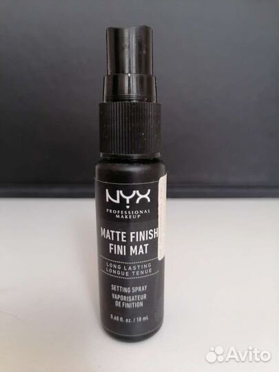 Спрей-фиксатор макияжа NYX matte finish