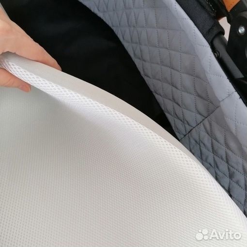 Коляска 2 в 1 и 3 в1 Luxmom 608-2