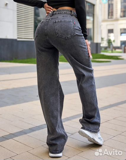 Джинсы