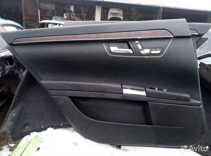 Дверные карты (обшивки) Mercedes W221 long Рест