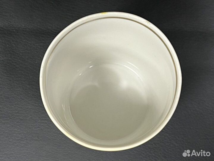 Стакан с жёлтым отводом 8 см Пролетарий