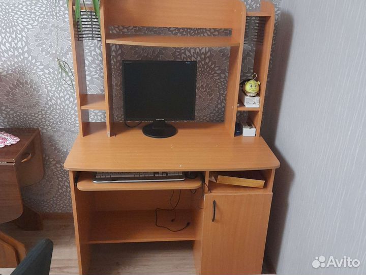 Компьютерный стол бу