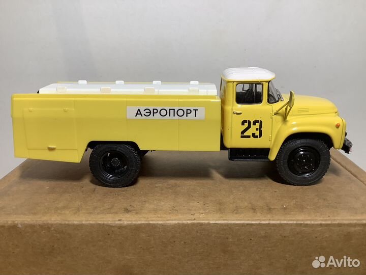 Модель автомобиля ас-161(зил-130) 1:43 деа
