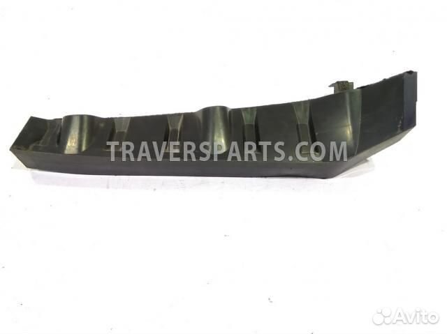 Водосток лобового стекла (жабо)