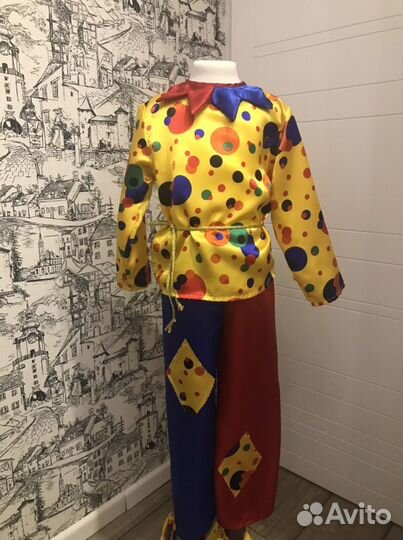 Скоморох, петрушка, клоун