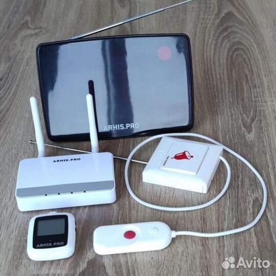 Кнопка вызова персонала, помощи больному в палату