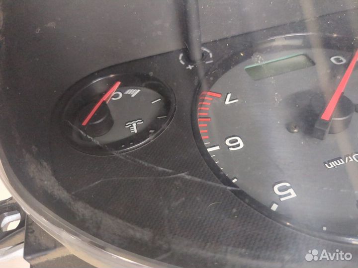 Щиток приборов Subaru Legacy (B12), 2000