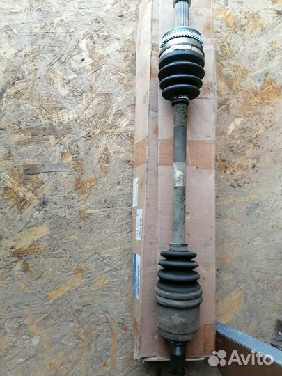 Привод передний левый 1,1