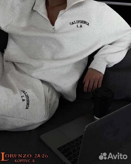 Теплый спортивный костюм