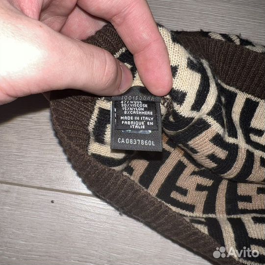 Шапка fendi оригинал