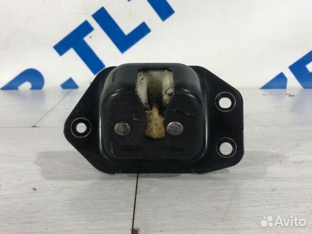 Замок багажника nissan juke 1.6 мт