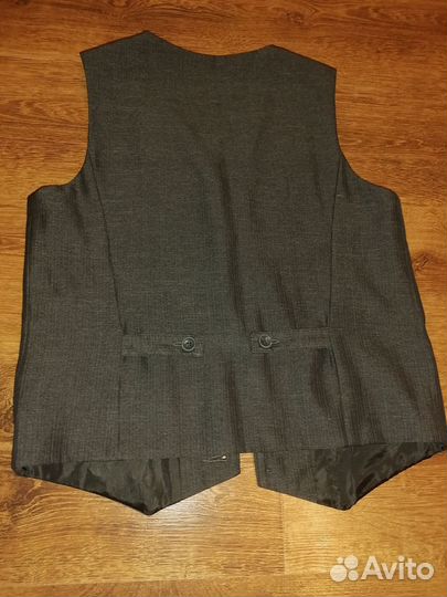 Жилетка Truvor