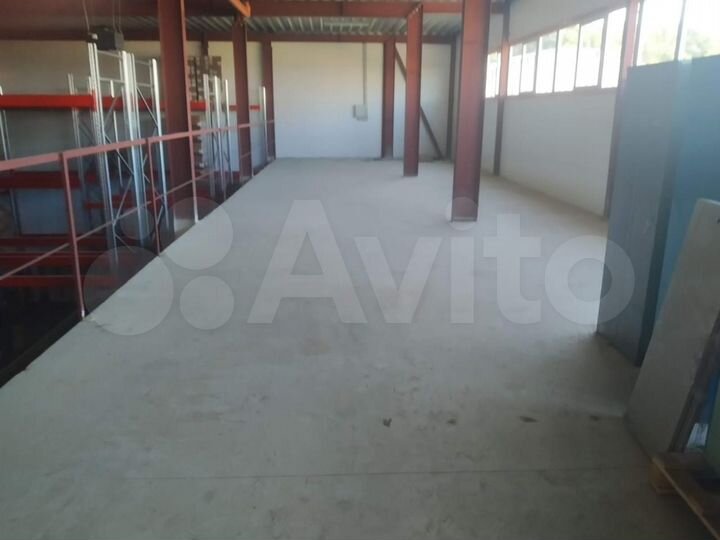 Склад, 1500 м²