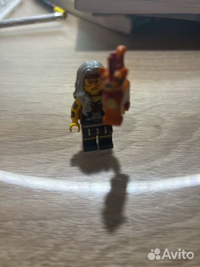 Lego minifigures