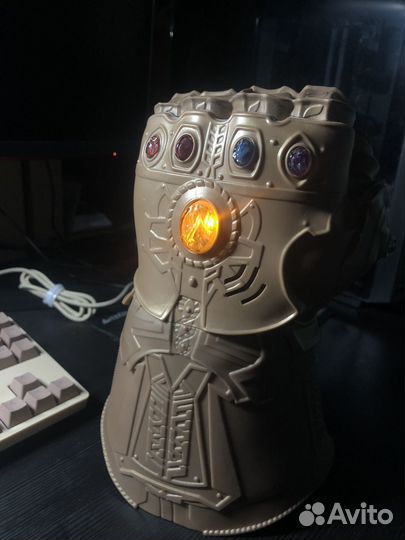 Перчатка таноса игрушка