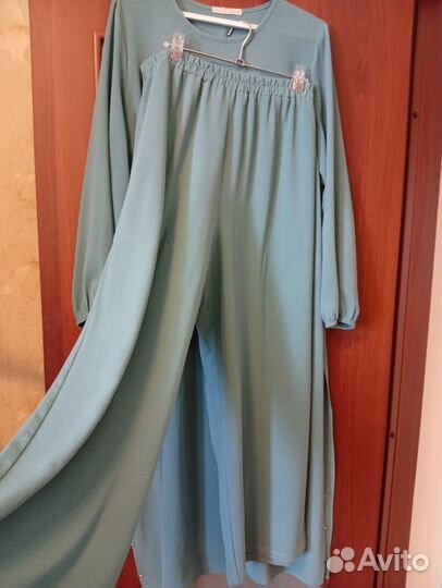 Брючный костюм женский