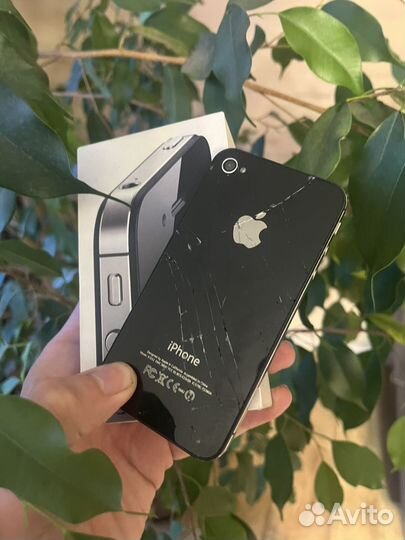 iPhone 4S, 8 ГБ