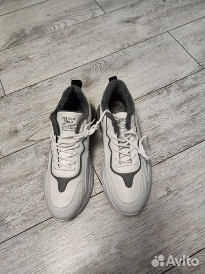 Кросовки осенние