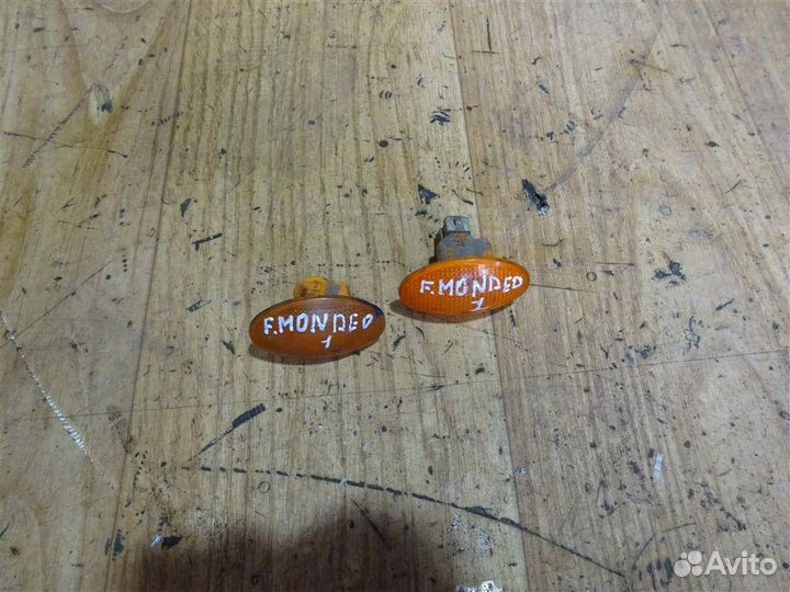 Повторитель поворота Ford Mondeo I 1993-1996