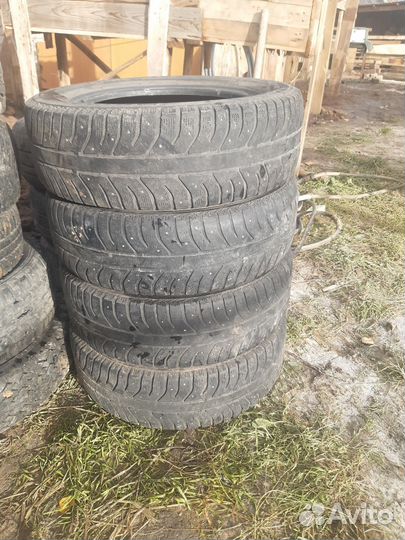 Bridgestone Ice Cruiser 7000 185/65 R15 88T