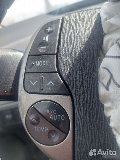 Руль Рулевое колесо Toyota Prius 20