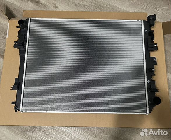 Радиатор охлаждения Dodge Ram 1500 19-24г