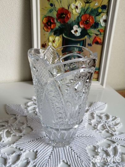 Хрустальная ваза для цветов