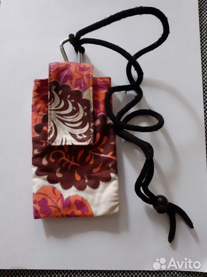 Чехлы для телефона