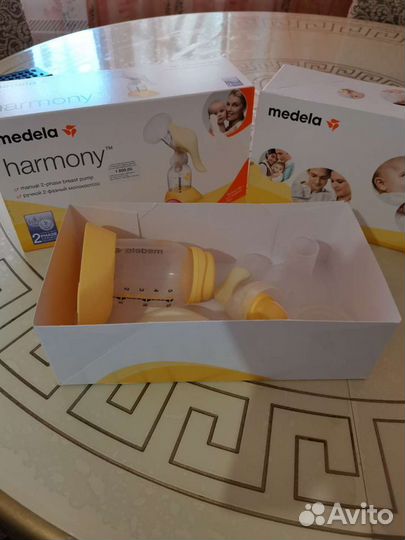 Молокоотсос medela ручной