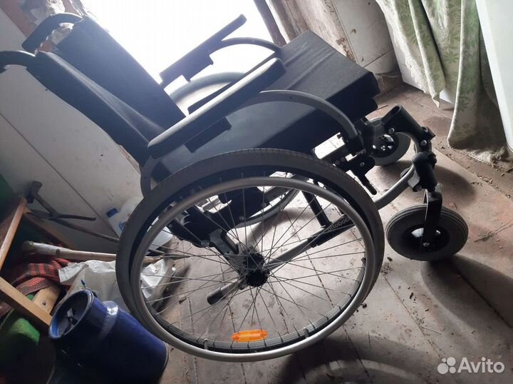 Инвалидная коляска новая