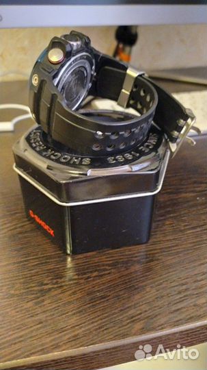 G-shock GWN-1000B-1B