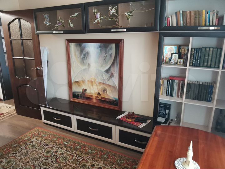 2-к. квартира, 48 м², 3/3 эт.