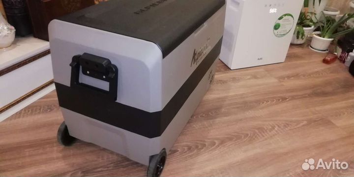 Автомобильный холодильник