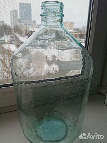 Бутылка стеклянная