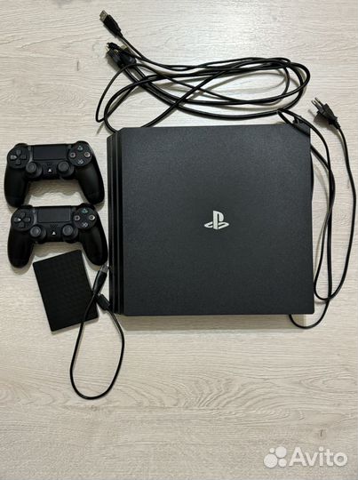 Sony playstation 4 PS4 pro, 2 геймпада + HDD