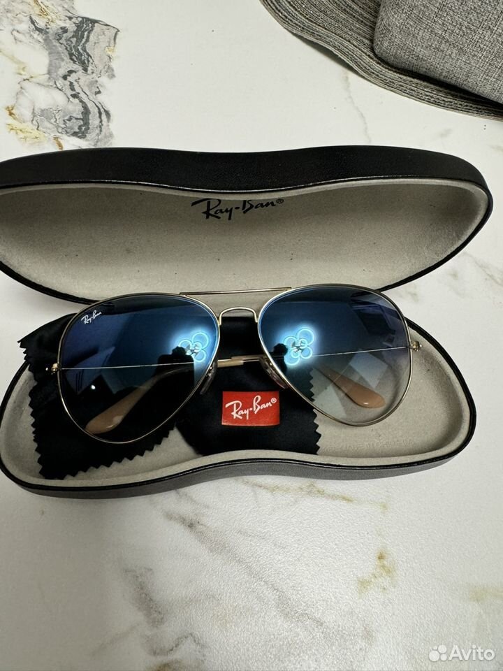 Солнцезащитные очки ray ban