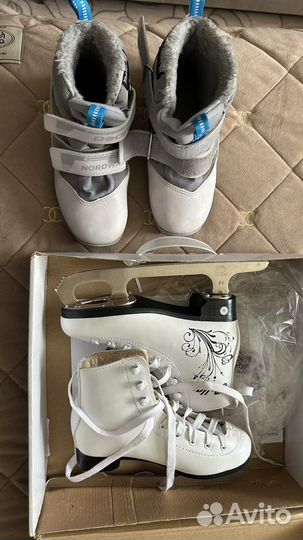 Коньки и лыжные ботинки